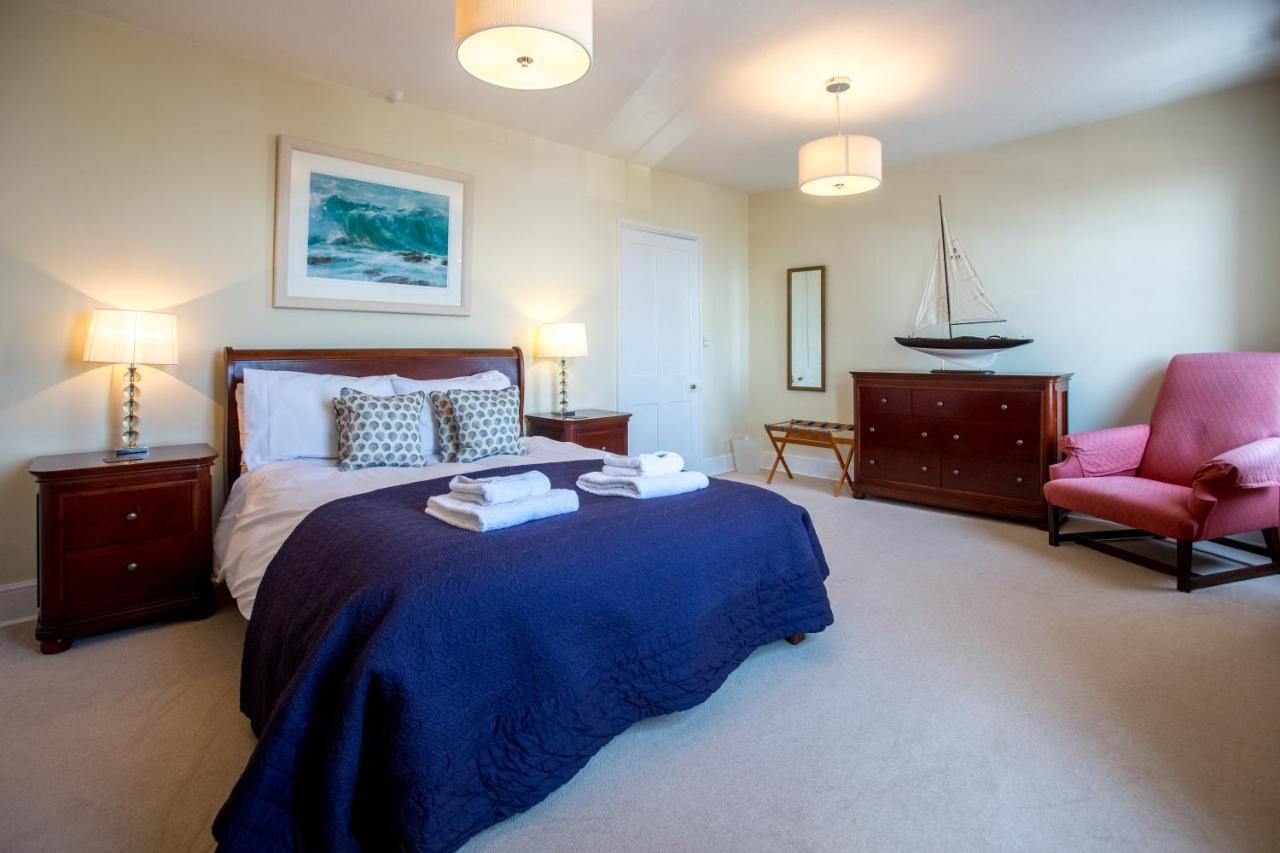 14 Market Cross Place - Beachfront Location With Lovely Sea Views - Aldeburgh Coastal Cottages Exterior foto